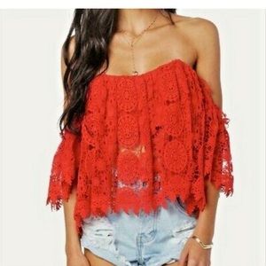 TULAROSA WOMEN'S AMELIA CROP LACE TOP